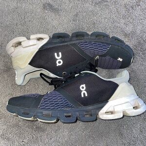 Oncloud Running Black Green Sneakers Size 8.5